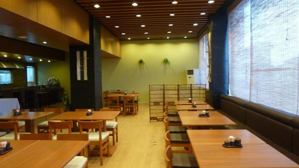 Hotel Kan Kaw Yangon Exterior foto